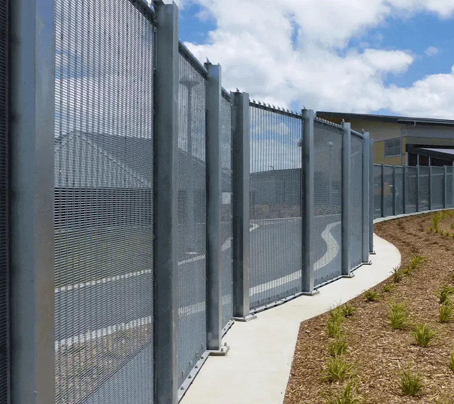 commercial-fence-benefit